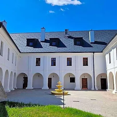 Nova Vcelnice 3* Bítov